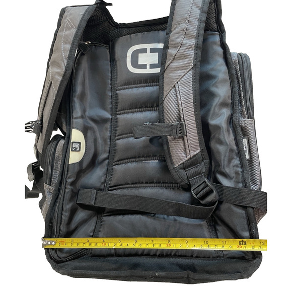 OGIO Metro Street Backpack Black/Gray - Picture 11 of 14